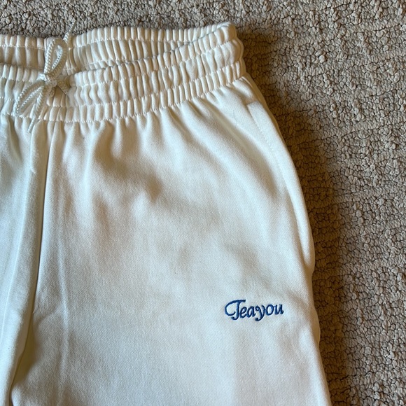 TeaYou Joggers - Picture 5 of 7